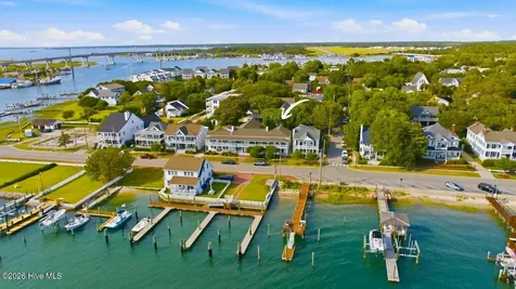 125 Front Street Beaufort NC 28516