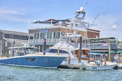 125 Front Street Beaufort NC 28516