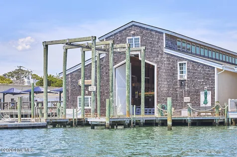125 Front Street Beaufort NC 28516