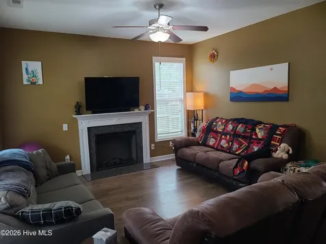 183 Pamlico Drive Holly Ridge NC 28445