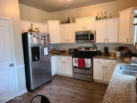 183 Pamlico Drive Holly Ridge NC 28445