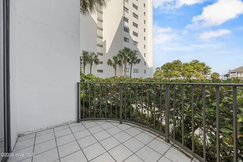 322 Causeway Drive Wrightsville Beach NC 28480
