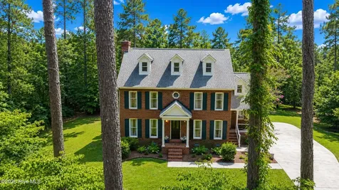 121 S Reed Drive Washington NC 27889
