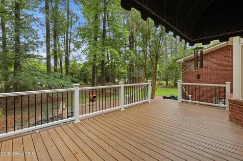 121 S Reed Drive Washington NC 27889