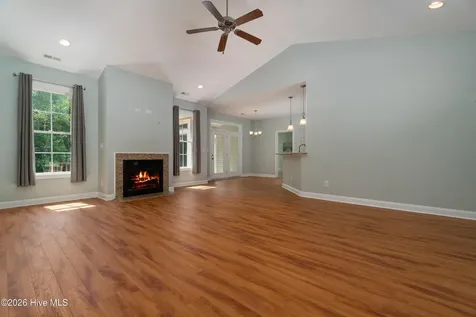 1211 Strange Court Morehead City NC 28557