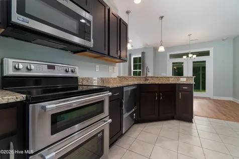 1211 Strange Court Morehead City NC 28557