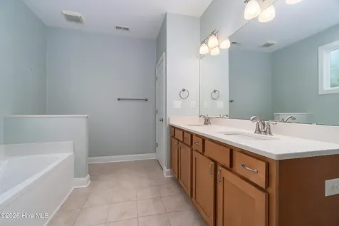 1211 Strange Court Morehead City NC 28557