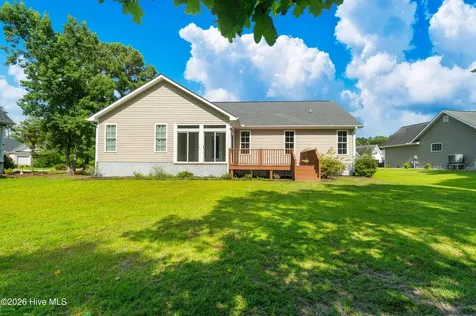 1211 Strange Court Morehead City NC 28557