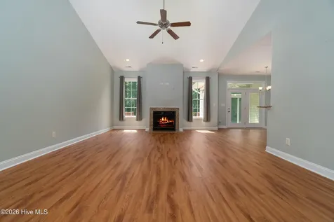 1211 Strange Court Morehead City NC 28557