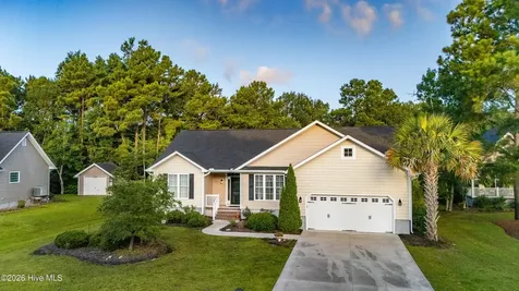 1211 Strange Court Morehead City NC 28557