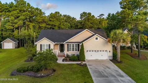 1211 Strange Court Morehead City NC 28557