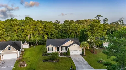 1211 Strange Court Morehead City NC 28557