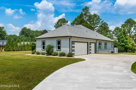 3811 Lockhaven Lane Grimesland NC 27837