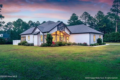 3811 Lockhaven Lane Grimesland NC 27837
