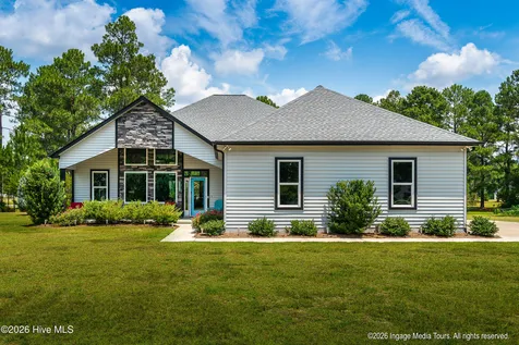 3811 Lockhaven Lane Grimesland NC 27837