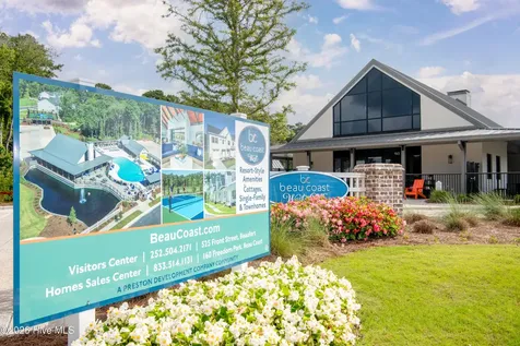 132 Pine View Boulevard Beaufort NC 28516