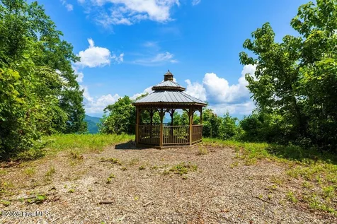 235 Rios Drive Bryson City NC 28713