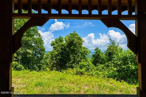 235 Rios Drive Bryson City NC 28713