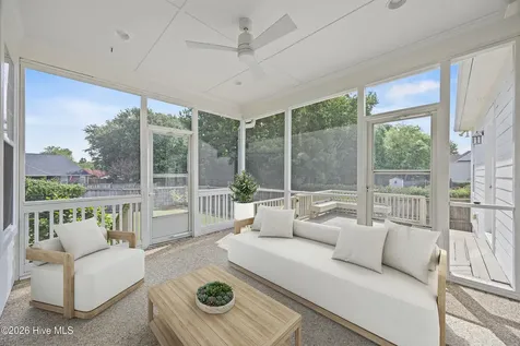 802 Blue Point Drive Wilmington NC 28411