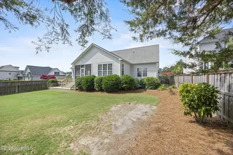 802 Blue Point Drive Wilmington NC 28411