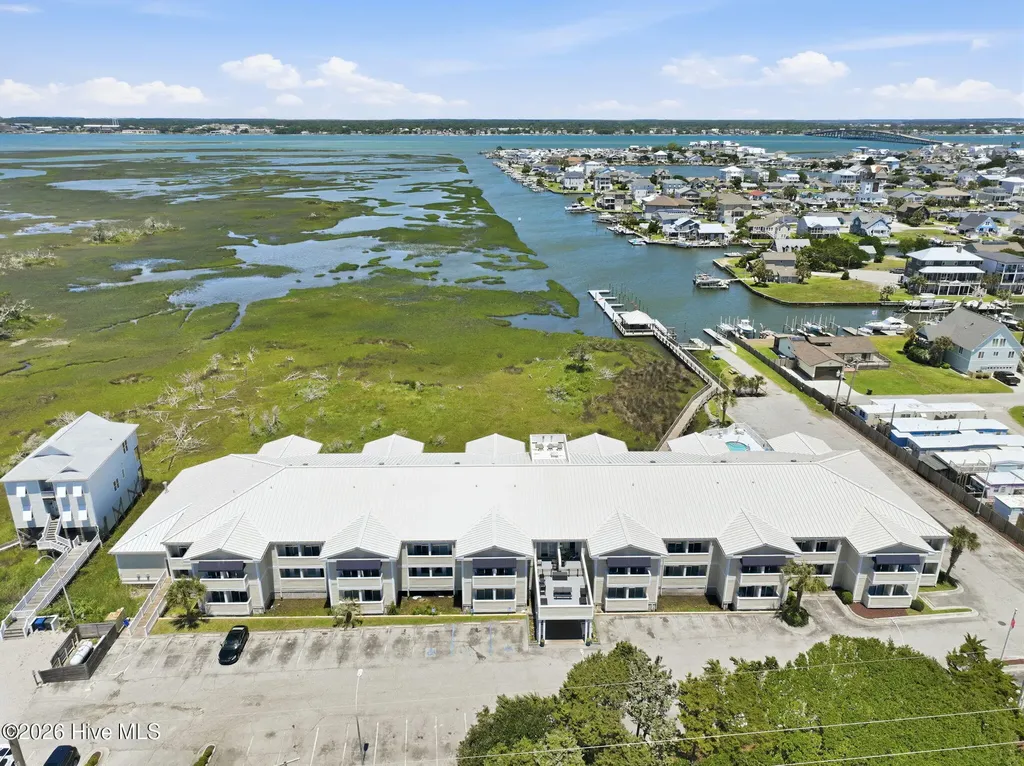 602 W Fort Macon Road Atlantic Beach NC 28512