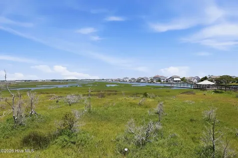 602 W Fort Macon Road Atlantic Beach NC 28512