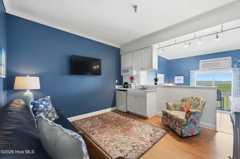 602 W Fort Macon Road Atlantic Beach NC 28512