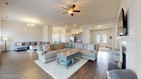 204 Edgewater Way Surf City NC 28445