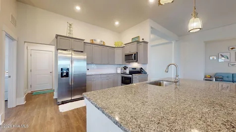 204 Edgewater Way Surf City NC 28445