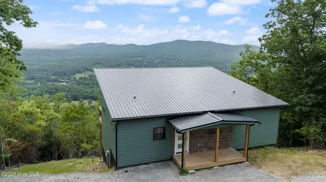 5 Mason Way Murphy NC 28906