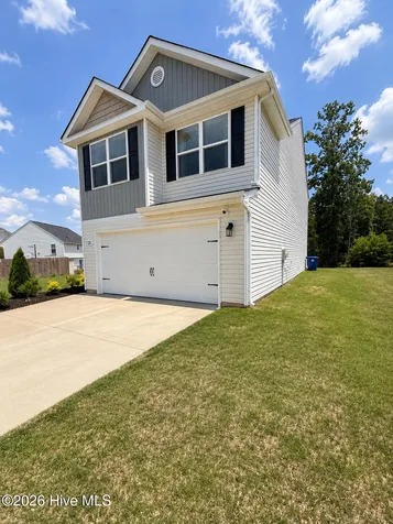 128 Steamboat Lane Burlington NC 27217