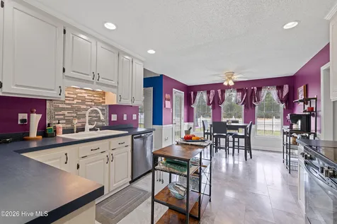 724 Iris Bryant Road Dunn NC 28334