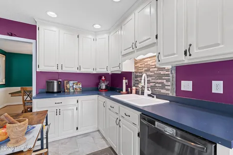 724 Iris Bryant Road Dunn NC 28334