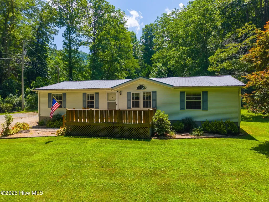 394 Anderson Road Robbinsville NC 28771