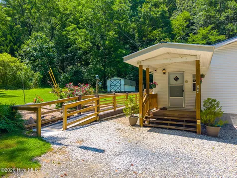 394 Anderson Road Robbinsville NC 28771