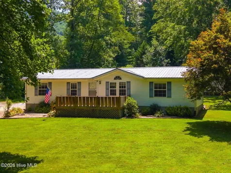 394 Anderson Road Robbinsville NC 28771
