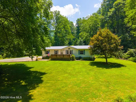 394 Anderson Road Robbinsville NC 28771