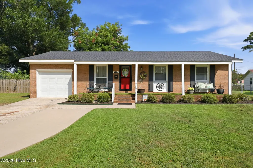 4114 Edgewood Drive Ayden NC 28513