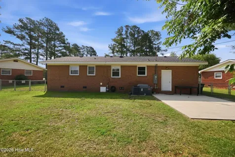 4114 Edgewood Drive Ayden NC 28513