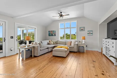 202 Live Oak Drive Wrightsville Beach NC 28480