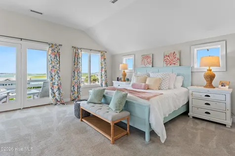 202 Live Oak Drive Wrightsville Beach NC 28480