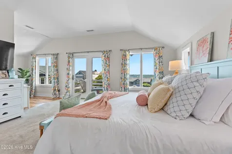202 Live Oak Drive Wrightsville Beach NC 28480