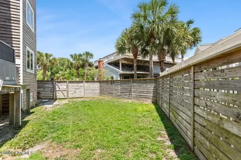 202 Live Oak Drive Wrightsville Beach NC 28480