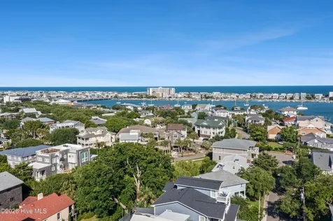 202 Live Oak Drive Wrightsville Beach NC 28480