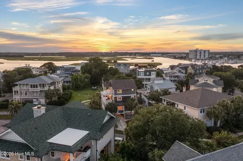 202 Live Oak Drive Wrightsville Beach NC 28480
