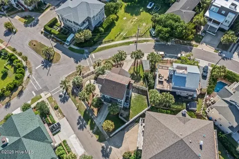 202 Live Oak Drive Wrightsville Beach NC 28480