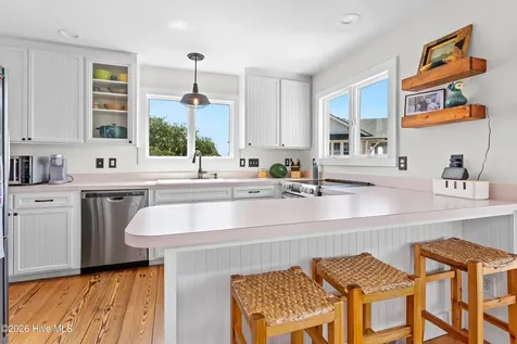 202 Live Oak Drive Wrightsville Beach NC 28480