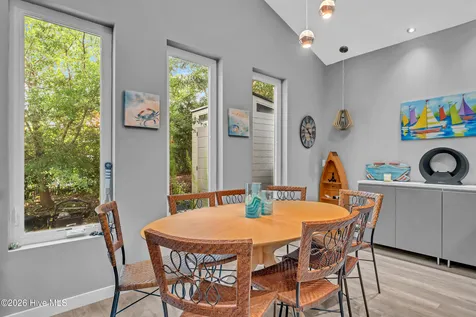 8708 Plantation Drive Emerald Isle NC 28594