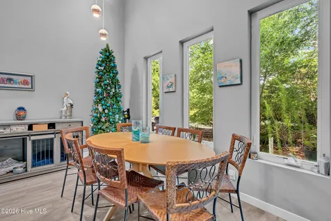 8708 Plantation Drive Emerald Isle NC 28594