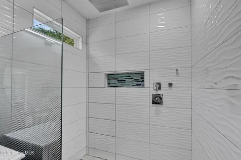 8708 Plantation Drive Emerald Isle NC 28594